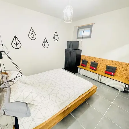 Apartment Close To Geneva
